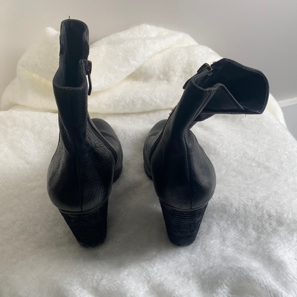 Vince Camuto Leather Stack-Heeled Ankle Boot - Picture 2 of 8